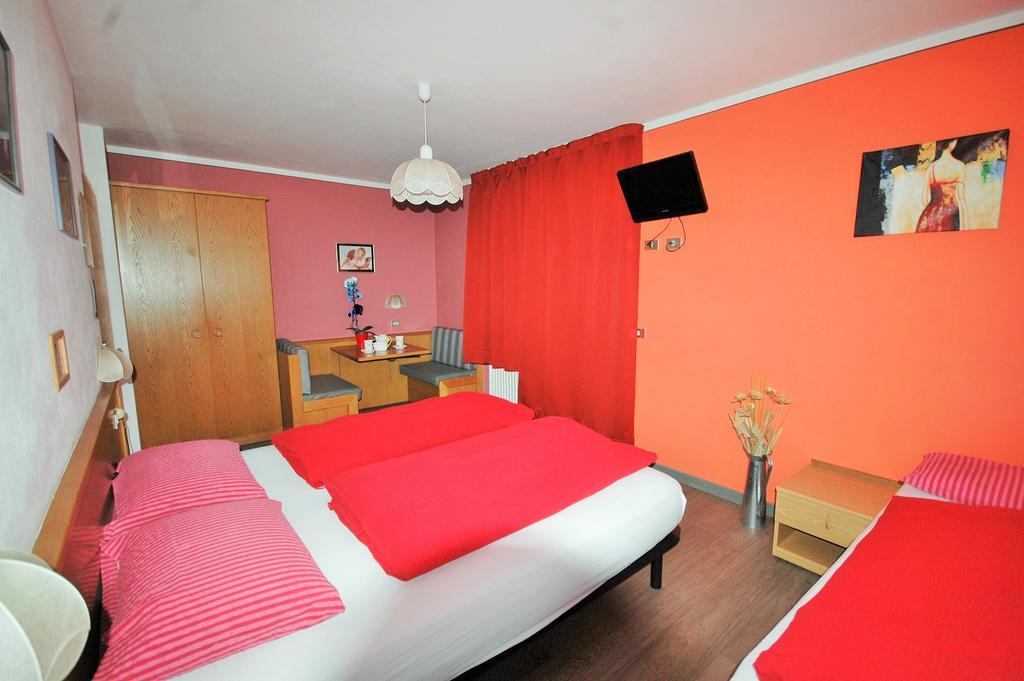 Garni Gimea Hotel Livigno Ngoại thất bức ảnh